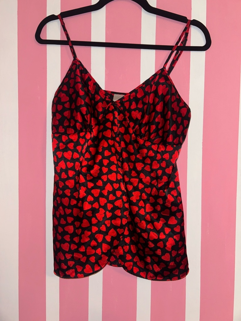 Red Heart-Print Satin Cami Top